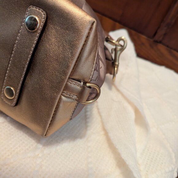 Coach Horse & Carriage Ashley Gold/beige Purse F15540 - Picture 7 of 12